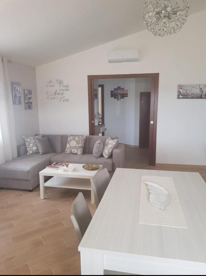 Giba La Casa Delle Rose 2 빌라 외부 사진